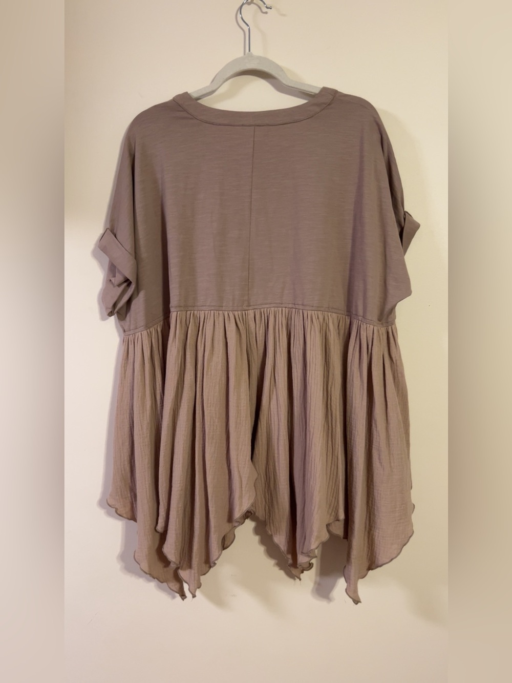 Heyson Taupe Flow-Through Peplum Tunic - Picture 3 of 4